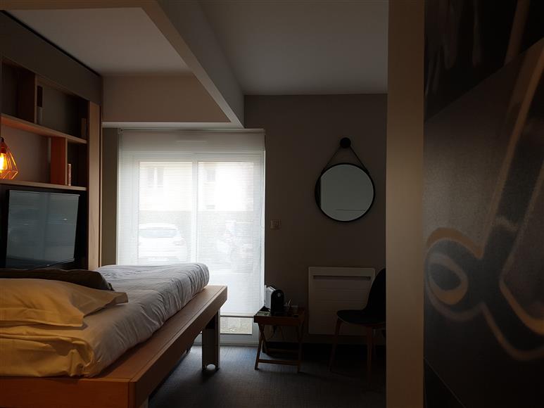 Cozy Triple Room (Hotel)